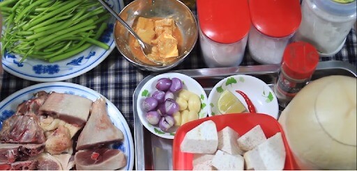 Cách nấu lẩu vịt nấu chao thơm ngon, không tanh