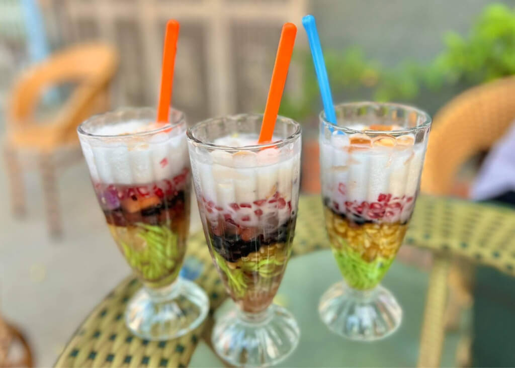 Cách nấu chè thập cẩm đơn giản, thơm ngon tại nhà